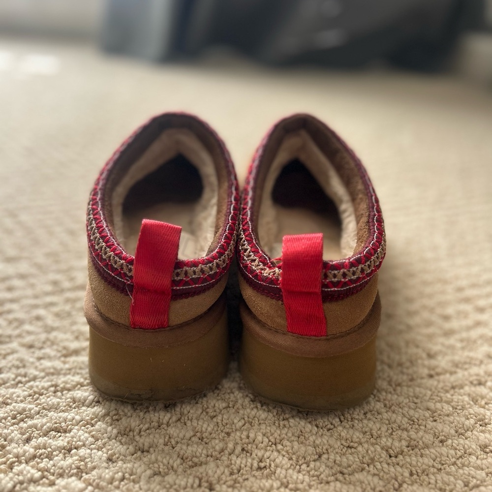 UGG Brown Slip-On Shoes with Red Accents - Picture 5 of 6